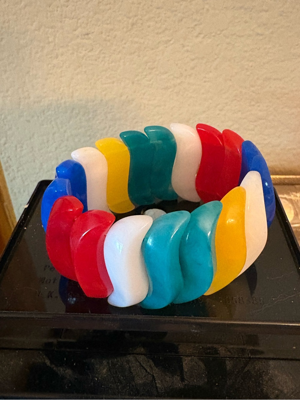 Colorblock Vintage 1984 Avon Stretch Bracelet - Red, Blue, Teal, Yellow, White